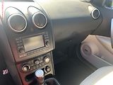 Nissan Qashqai (2013) 1.6dCi, Tekna, kůže, panor - náhled 14