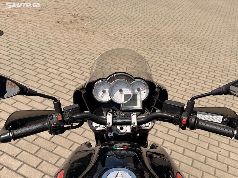 Moto Guzzi 1200 Sport 1200 Sport 68kw - fotka 11 z 13