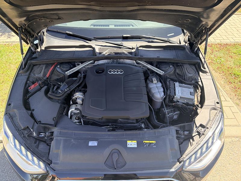 Audi A4 Avant 2.0TDI DSG QUATTRO REZERVACE - fotka 56 z 56