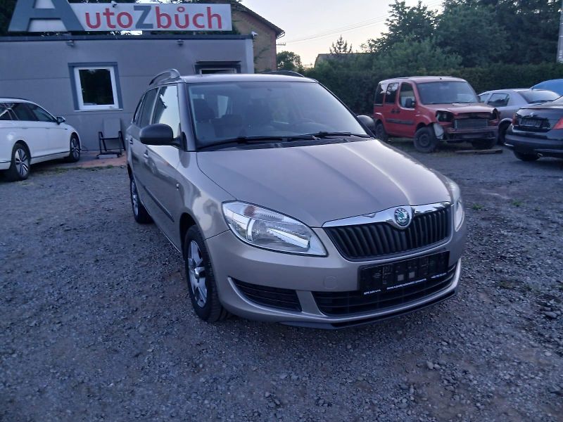 Škoda Fabia 1.2 TSI, facelift - fotka 4 z 33