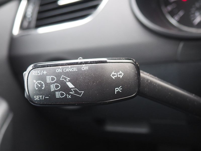 Škoda Octavia (2013) 1.6 TDI, Automat - fotka 22 z 31