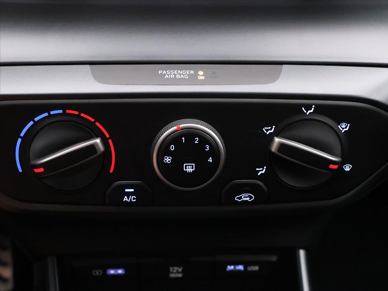 Hyundai Bayon 1,0 T-GDI Automat Smart CZ DPH - fotka 22 z 32