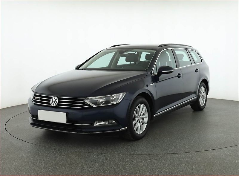 Volkswagen Passat (2016) Comfortline 2.0 TDI, 4X4 - fotka 2 z 18
