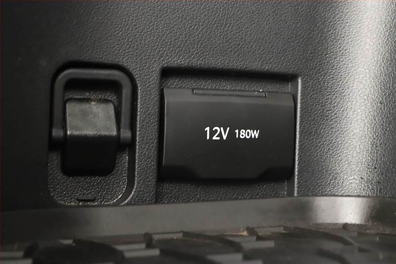 Hyundai Tucson (2024) 1.6 T-GDI - fotka 21 z 21