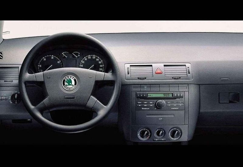 Takhle vypadala varianta před faceliftem.