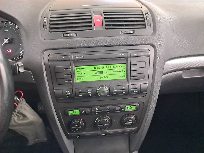 Škoda Octavia (2008) Ambiente 2.0 TDI, Eko.zaplacen - fotka 12 z 18