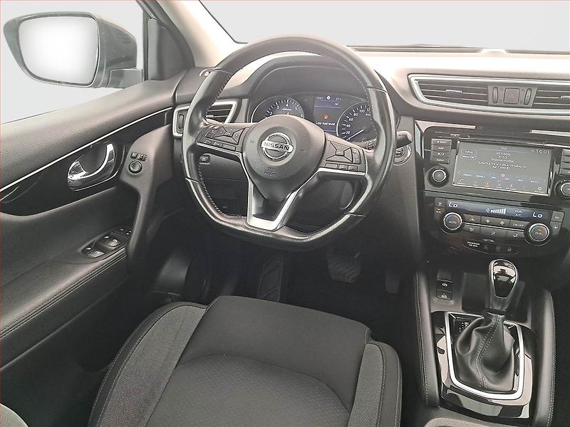 Nissan Qashqai (2020) 1.3 DIG-T, Automat, Serv.kniha - fotka 7 z 21