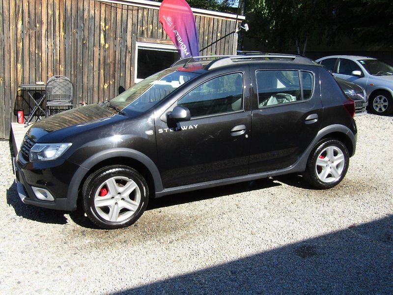 Dacia Sandero (2018) STEPWAY 0.9 TCe 66kW - fotka 2 z 38