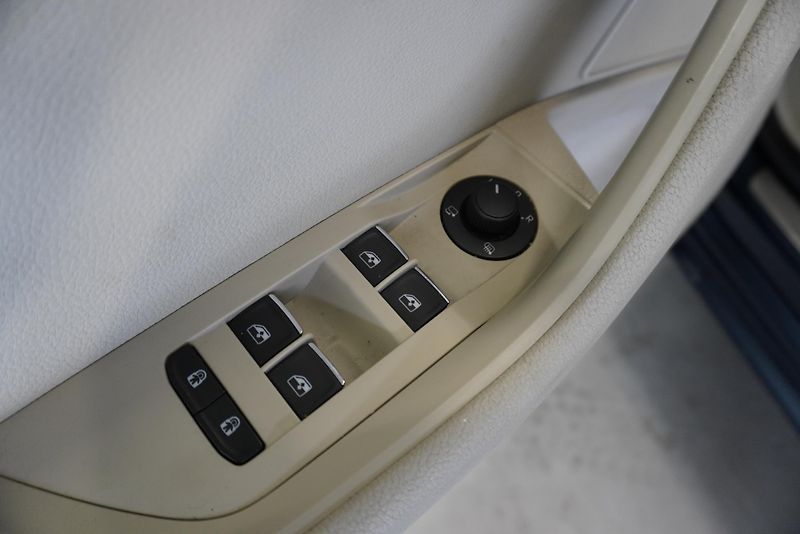 Škoda Superb (2019) 2.0TDi 110 kW, DSG7+ZIMNÍ SADA - fotka 14 z 35