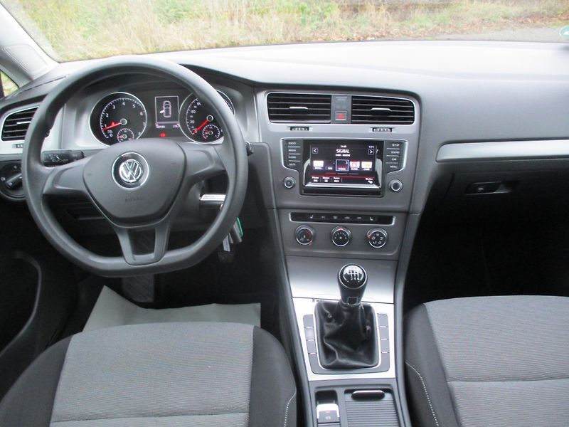 Volkswagen Golf TSi*77kW*VÝHŘEV*Z+L PNEU*TOP  - fotka 15 z 47