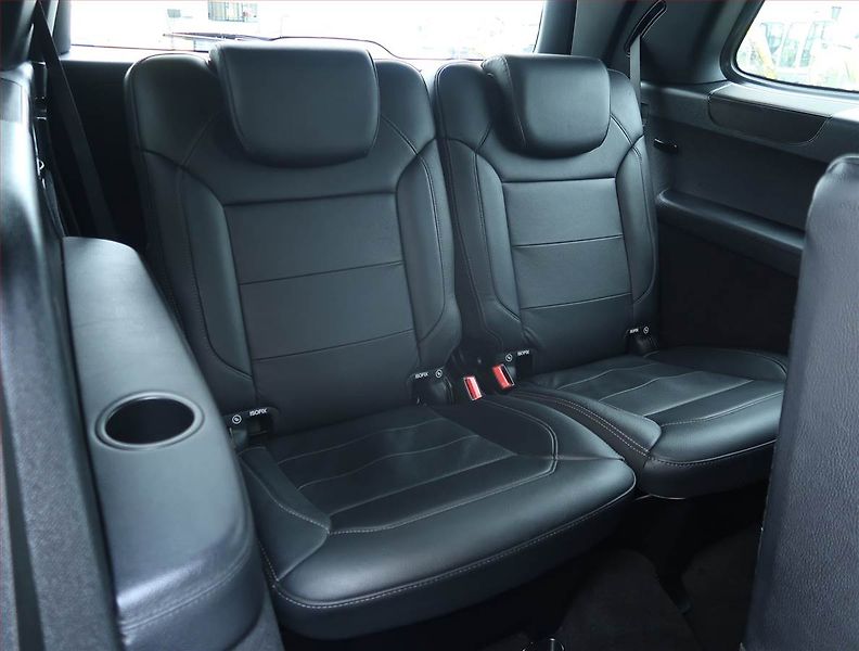 Mercedes-Benz GLS (2016) 350 d 4MATIC - fotka 28 z 30