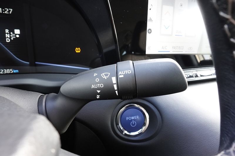 Toyota Mirai Fuel cell Comfort - fotka 24 z 29