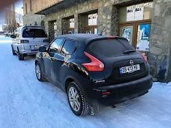 Tohle je auto, co jezdí do střediska vždy jako první. Auto vlekařů také dost často zasahuje ve chvíli, kdy někdo zablokuje jednou příjezdovou cestu, což se stává poměrně často.