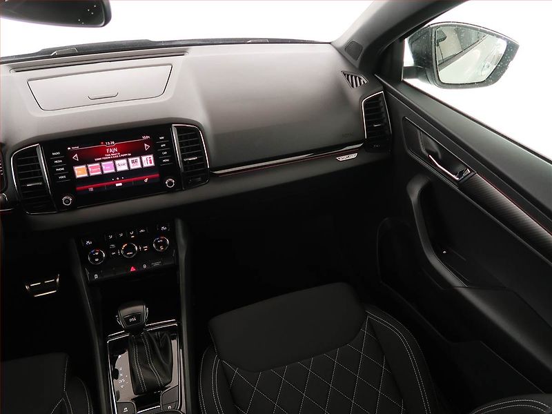 Škoda Karoq (2020) Sportline 1.5 TSI, ČR - fotka 8 z 26