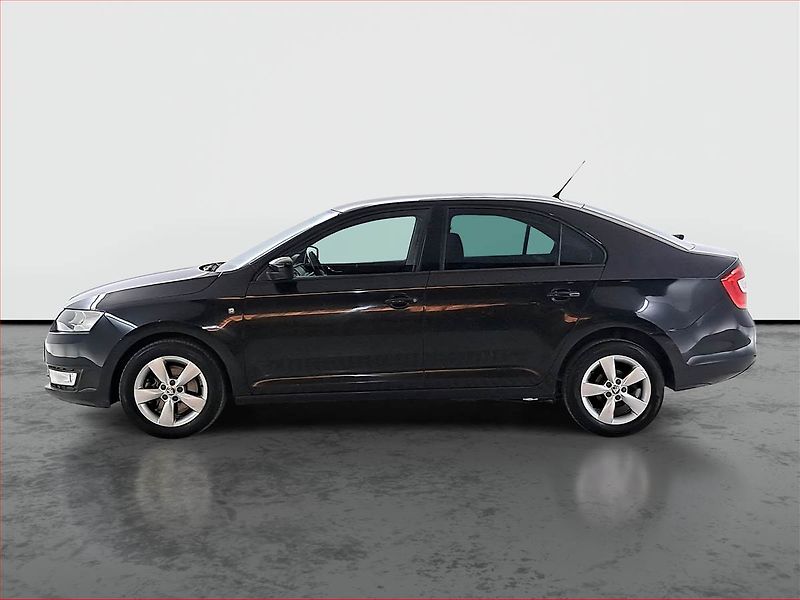 Škoda Rapid (2013) 1.2 TSI, Park. senzory - fotka 3 z 18