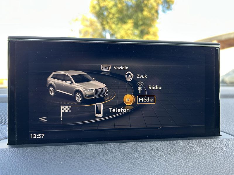 Audi Q7 (2019) 5.0 TDi 210KW S-LINE M- HYBRID - fotka 26 z 27