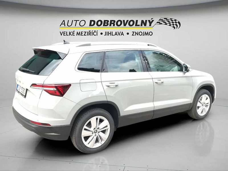 Škoda Karoq Top Selection 1,5 TSI/110 kW D - fotka 6 z 18