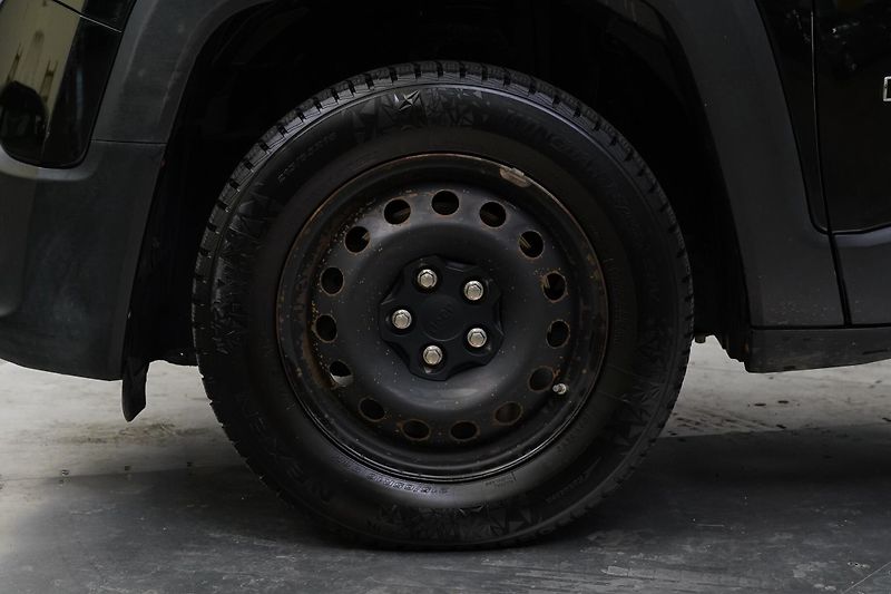 Jeep Renegade - fotka 10 z 22