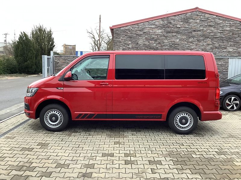 Volkswagen Transporter (2017) T6 Kombi, Webasto, Kamera - fotka 3 z 25