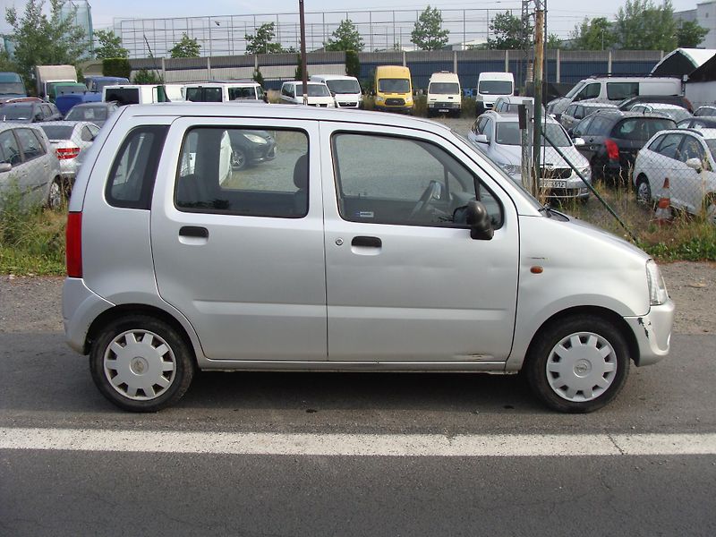 Opel Agila 1.0i, 44 kW,111tkm!!,nová STK - fotka 6 z 23