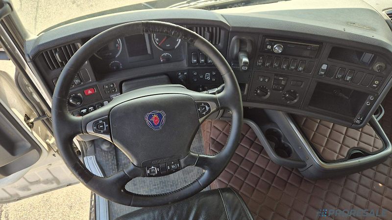 Scania (2012) R 560 CB 6x4 HHZ EURO 5 sklápě - fotka 6 z 12