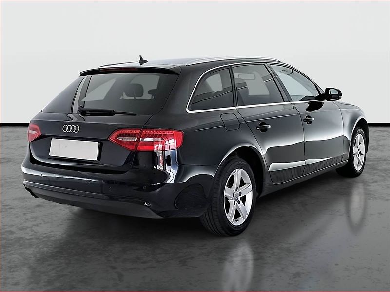 Audi A4 (2012) 2.0 TDI, Navi, Xenony - fotka 5 z 19