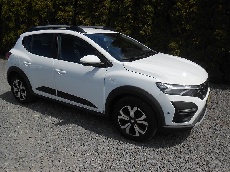 Dacia Sandero STEPWAY,NAVI,KAMERA,18tkm - fotka 11 z 45