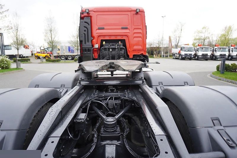 MAN TGS (2022) 26.430 6x4 tahač EURO 6 - fotka 8 z 24