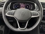Volkswagen Tiguan 2,0 DSG DPH ACC NZTOP VC TAŽNÉ - náhled 9