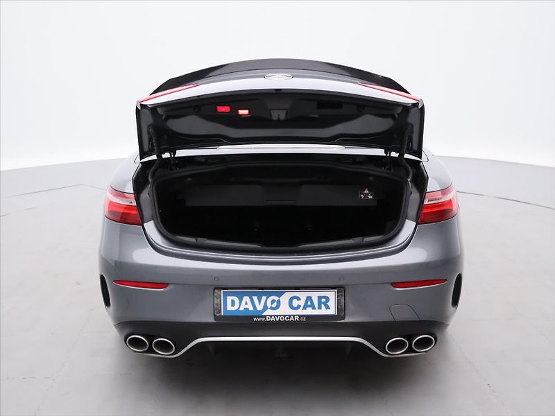 Mercedes-Benz Třídy E 3,0 53 320kW AMG 4Matic+ DPH - fotka 17 z 53