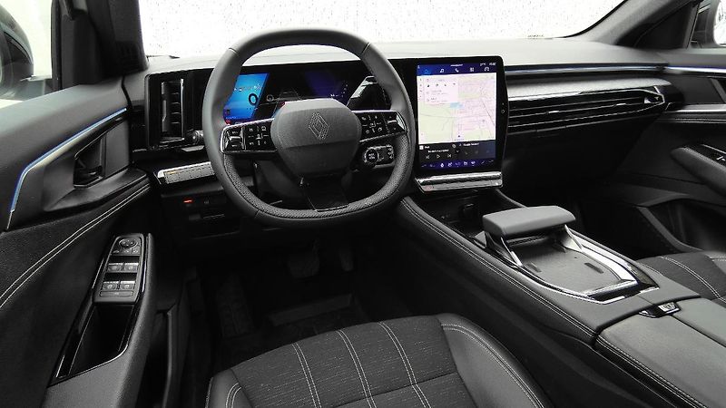 Renault Austral 1.3 MHEV 160 Techno - fotka 5 z 23