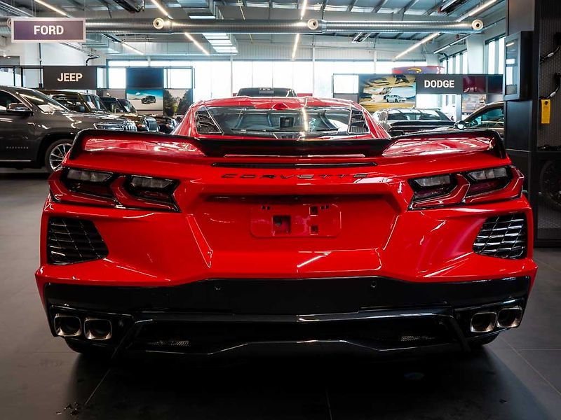 Chevrolet Corvette (2024) 6.2 Stingray C8 3LT Z51 - fotka 4 z 40