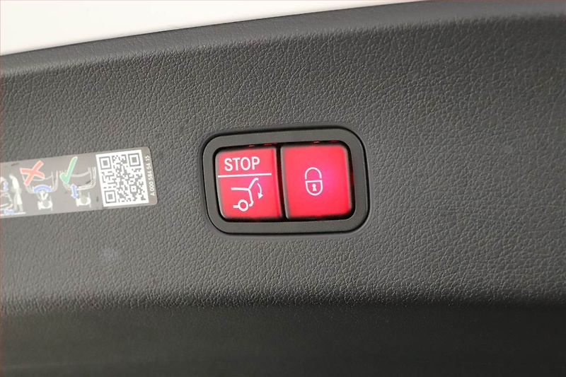 Mercedes-Benz GLC (2023) 220 d 4MATIC, 360°, ACC - fotka 20 z 20