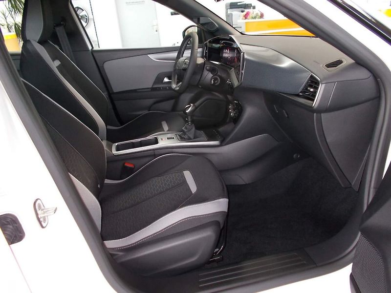 Opel Mokka (2026) Edition 1.2 TURBO (100 kW/136 - fotka 13 z 27
