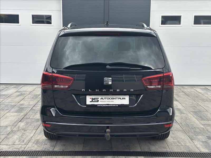 Seat Alhambra 2,0 TSI 220PS  Style-7 DSG - fotka 8 z 54
