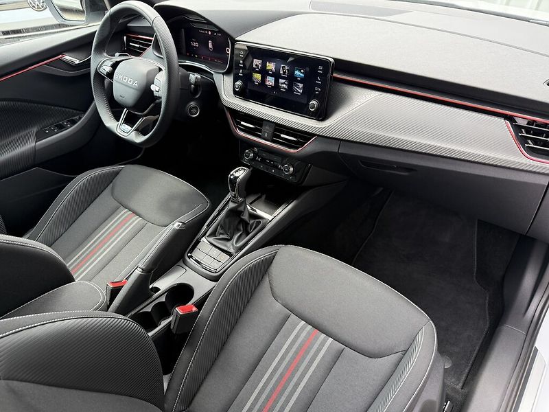 Škoda Scala DSG 1,5 TSi 110 kW Monte Carlo - fotka 19 z 24