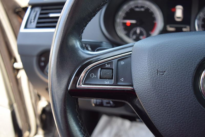 Škoda Octavia (2020) 2.0TDI 110kw AMBITION DSG TAŽ  - fotka 34 z 50