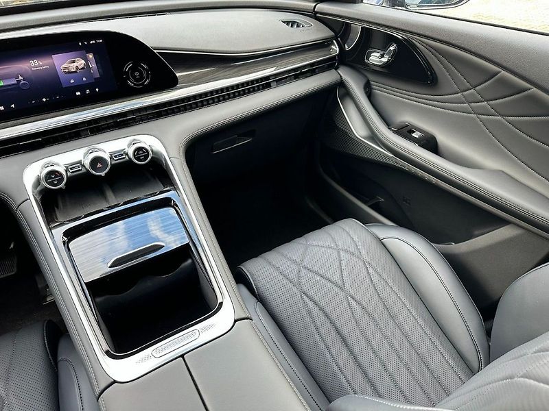 Omoda 9 1.5 Premium, PHEV, AT, SKLADEM - fotka 15 z 36