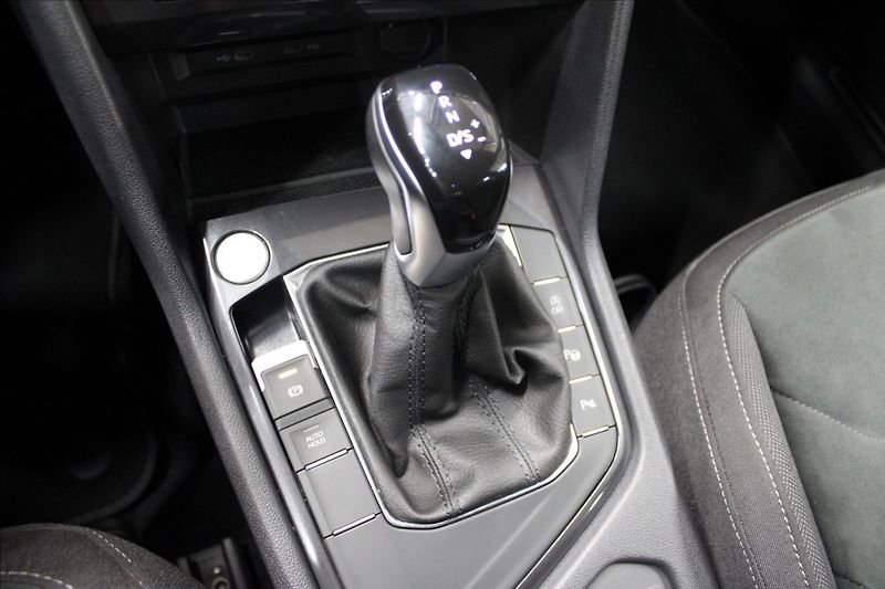 Volkswagen Tiguan Allspace 1,5 TSI EVO DSG Elegance CZ - fotka 25 z 35