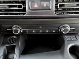 Citroën Berlingo 1,5 HDI,XL,7míst,navi,tažné - náhled 35