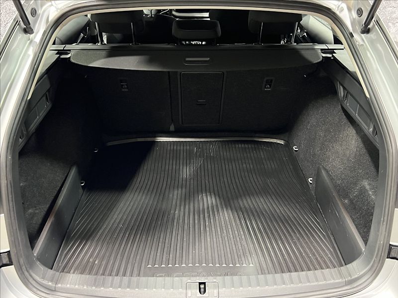 Škoda Octavia 2,0 TDI Ambition 1.majitel CZ - fotka 6 z 40