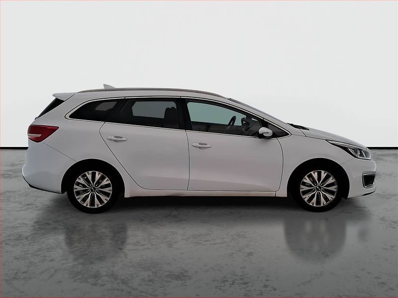 Kia Ceed (2018) 1.6 GDI, ČR,1.maj, Serv.kniha - fotka 6 z 17