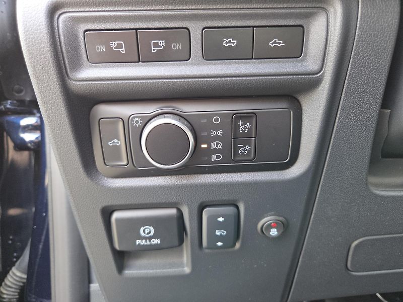 Ford F-150 (2023) ELEKTRO - LIGHTNING - fotka 14 z 19