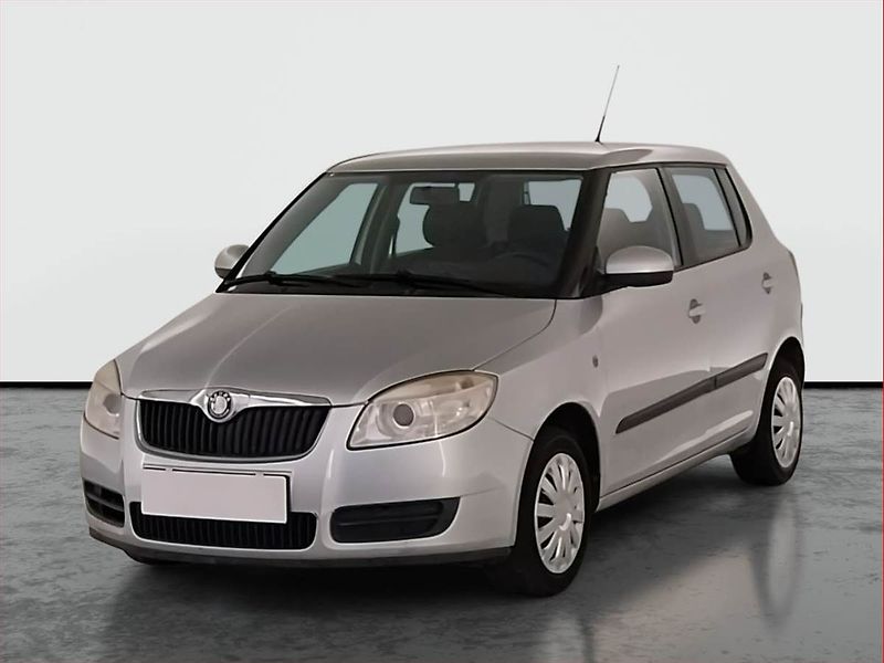 Škoda Fabia (2008) Ambition 1.2 12V, slušný stav - fotka 2 z 16