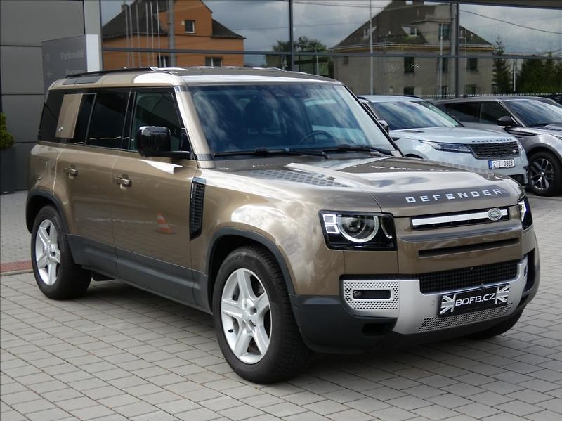 Land Rover Defender 3,0 D300 110 SE,1.maj,ČR,DPH - fotka 5 z 35