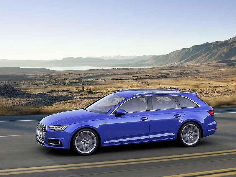 Audi A4.