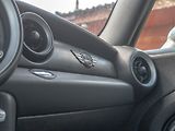 Mini Cooper (2008) 1.6i 16V 88KW DIGI-PO SERVISU - náhled 24