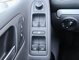 Volkswagen Golf (2010) Comfortline 1.6 TDI, ČR,1.maj - náhled 14