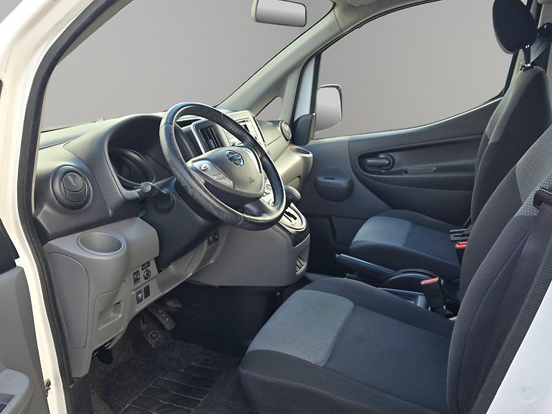 Nissan e-NV200 (2018) 80kW , Výhřev sed. - fotka 12 z 19