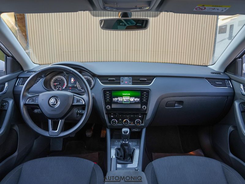 Škoda Octavia (2020) Combi 1.6 TDI Ťažné, Adaptív - fotka 4 z 20